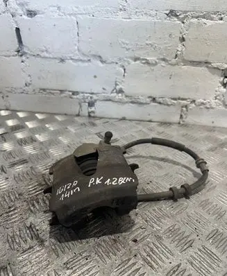 Seat Ibiza IV (6J,6P) Front brake caliper