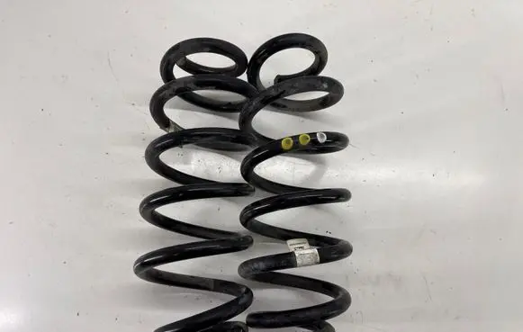 Alfa Romeo Stelvio Rear coil spring 005054828504 50548285