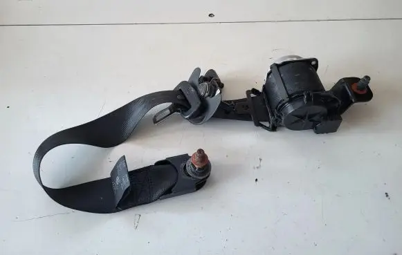 Hyundai Santa Fe Rear seatbelt 898102W000