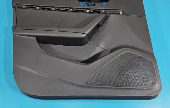 Seat Ateca Front door card panel trim 575867131 IMPRK1604868
