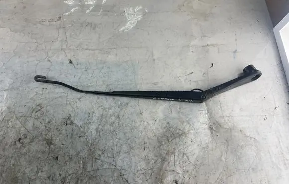 Jeep Grand Cherokee (WK) Windshield/front glass wiper blade 