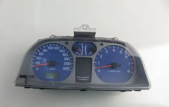 Mitsubishi Pajero Pinin Speedometer (instrument cluster) MR951032