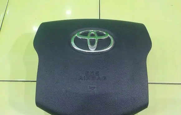 Toyota Prius (XW20) Steering wheel airbag 8442202