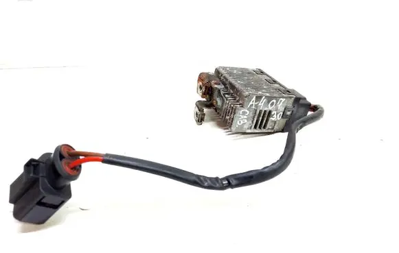 Audi A4 S4 B7 8E 8H Coolant fan relay 8E0959501P 898092000