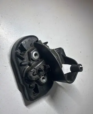 Volkswagen Caddy Sliding door lock 2K0843604