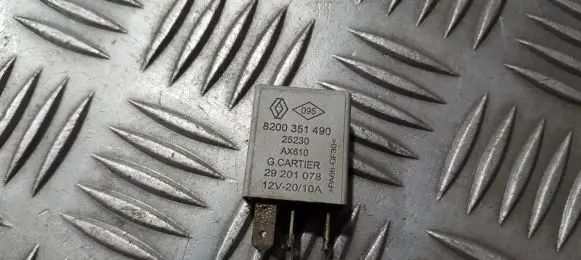 Renault Megane II Other relay 8200351490 25230