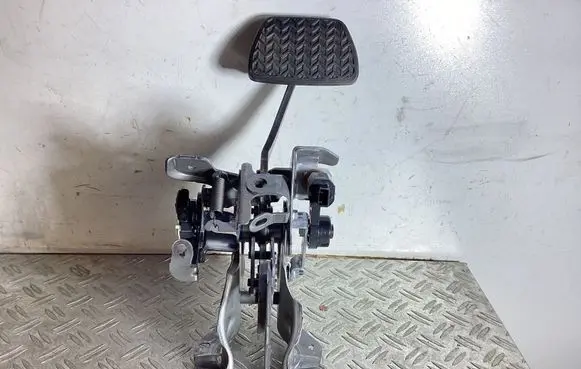 Lexus NX Brake pedal 8951042020