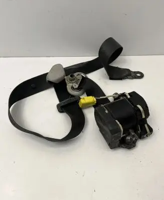 Volkswagen Caddy Front seatbelt 2K0857806E