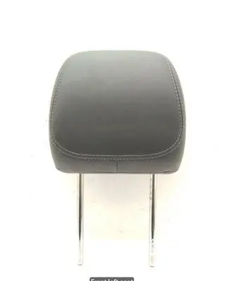 Chrysler Pacifica Front seat headrest 