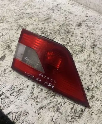 BMW X3 E83 Tailgate rear/tail lights