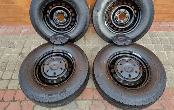 Mercedes-Benz Sprinter W907 W910 R16 steel rim A9074014900