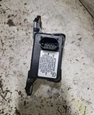 Renault Laguna II ESP acceleration yaw rate sensor 8200404858 B176C2321H 10170103313