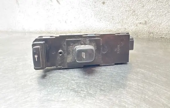 Volvo S60 Electric window control switch 30658147 03W15E