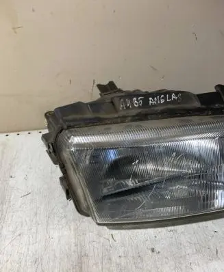 Audi A4 S4 B5 8D Headlight/headlamp