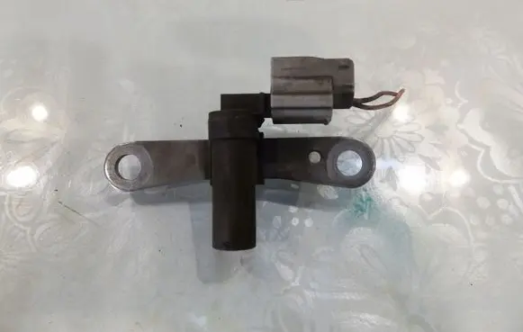 Renault Twingo II Crankshaft position sensor