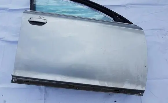 Audi A6 S6 C6 4F Front door SIDABRINES