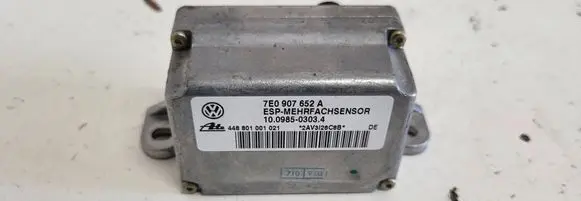 Volkswagen Touareg I ESP acceleration yaw rate sensor 7E0907652A 448801001021 10098503034