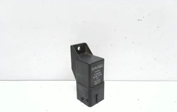 Volvo V60 Glow plug pre-heat relay 9666671780 51299049