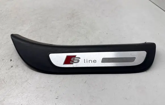 Audi Q5 SQ5 8R Rear sill trim cover 8R0853376F