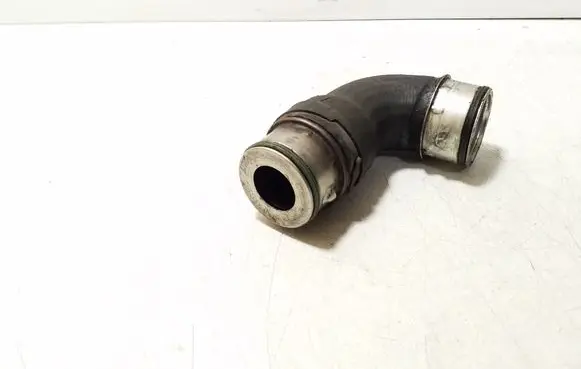 Volkswagen Golf Plus Intercooler hose/pipe 1T0145790B