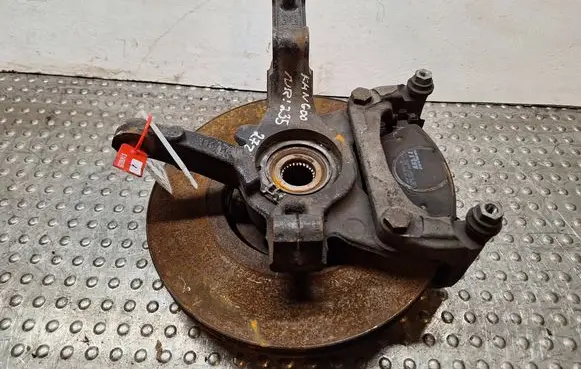 Renault Kangoo II Front wheel hub spindle knuckle S14765235 8200345944