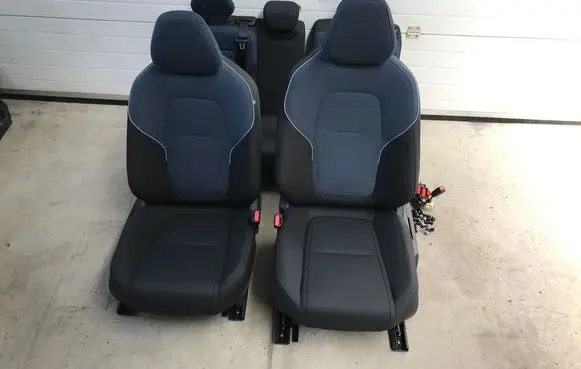 Volvo EX30 Seat set 