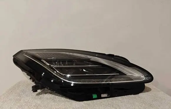 Jaguar E-Pace Headlight/headlamp J9C313W029HC 125PL16884 002059880