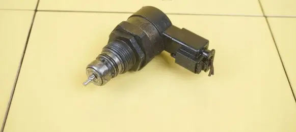 Mercedes-Benz Sprinter W906 Fuel pressure sensor A6420780149 29SP11