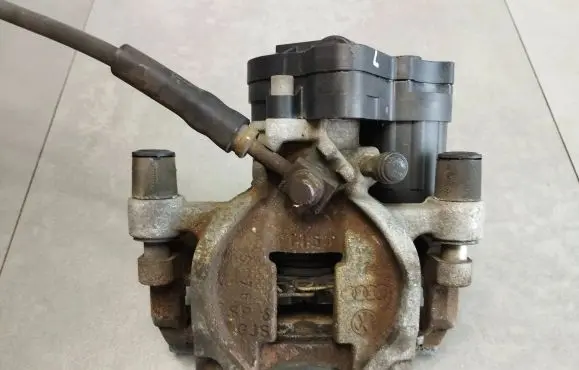 Audi A3 S3 8V Rear brake caliper 5Q0615405BC