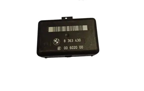 BMW 5 E39 Rain sensor 8363430 00602000
