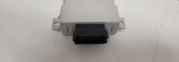 Toyota Avensis T250 Window wiper relay 150696