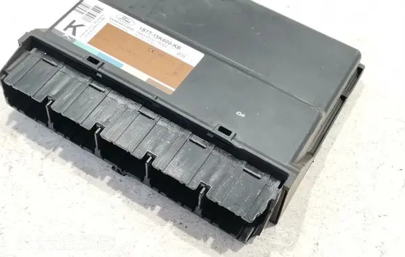 Ford Focus Comfort/convenience module 1S7T15K600KB 5WK48862 5WK48743C