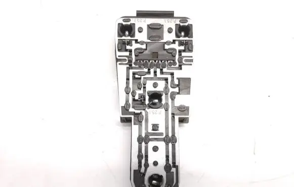 Volkswagen PASSAT B2 Tail light bulb cover holder 321945257G