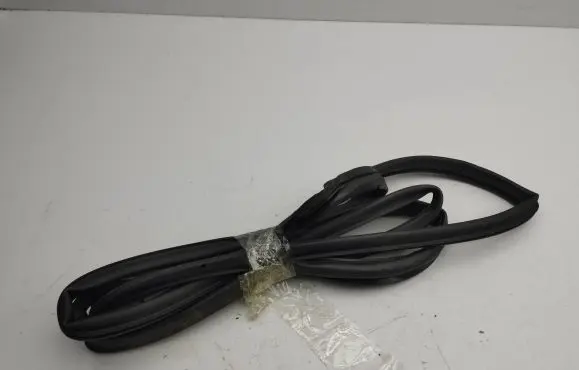 Mazda CX-5 II Rubber seal front door (on door) 