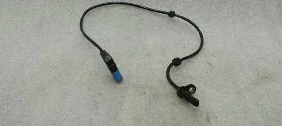 Mercedes-Benz S C217 ABS rear brake sensor A2229059905