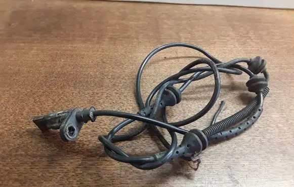 Peugeot 407 ABS brake wheel speed sensor 9642588280