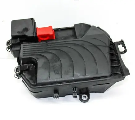 Mercedes-Benz CLA C117 X117 W117 Fuse box cover A2465400182