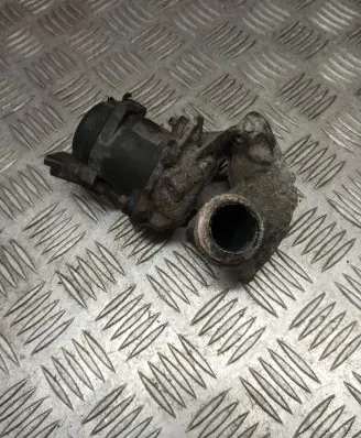 Volvo V50 EGR valve 017740415