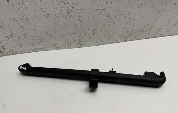 Skoda Yeti (5L) Tie down hook / loop 5L0867895 5L6867915A