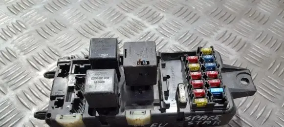Mitsubishi Space Star Fuse box set MB953355