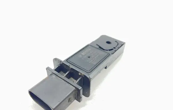 Mercedes-Benz CLS C219 Mass air flow meter A6420940148
