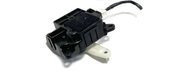 Nissan Qashqai J12 Air flap motor/actuator 277306UA0A 33080