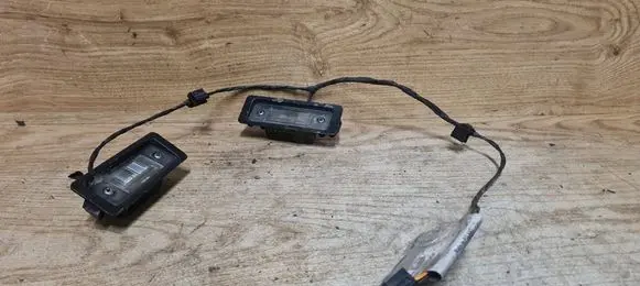 Volvo C30 Number plate light 44590002