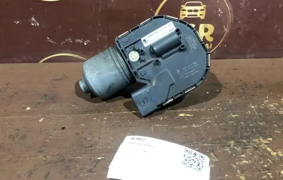 Skoda Octavia Mk2 (1Z) Wiper motor 1Z2955119D