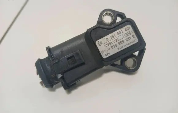 Volkswagen PASSAT B6 Air pressure sensor 038906051C 0281002401