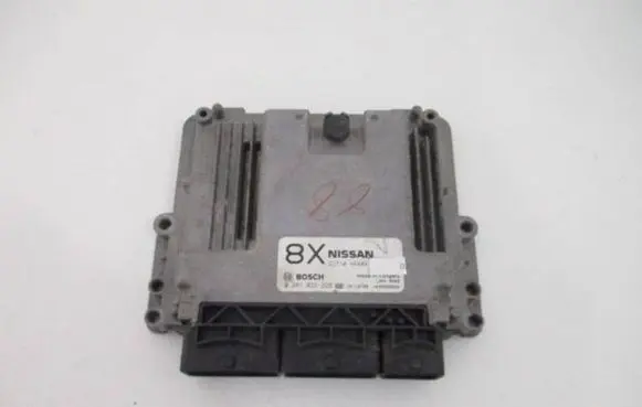 Nissan X-Trail T32 Engine control unit/module 0281032229