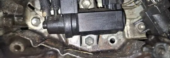 Toyota Avensis T250 Turbo solenoid valve