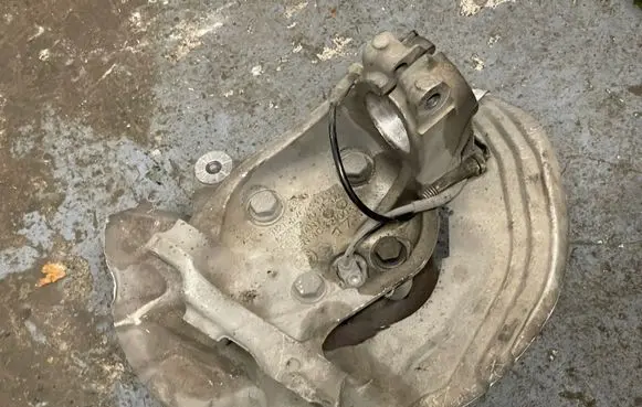 BMW 3 E92 E93 Rear wheel hub spindle/knuckle 6764443 12201210