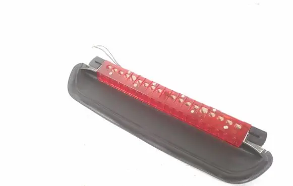 BMW 3 E90 E91 Third/center stoplight 69466149