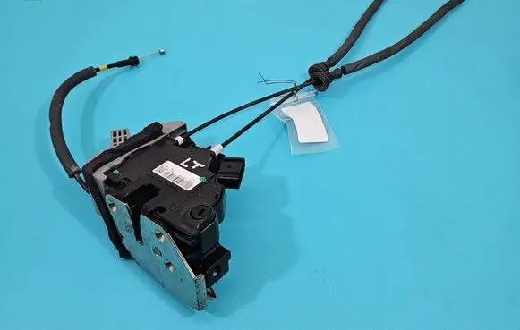 KIA Sorento Rear door lock 81410-C5000 IMPRK1503487